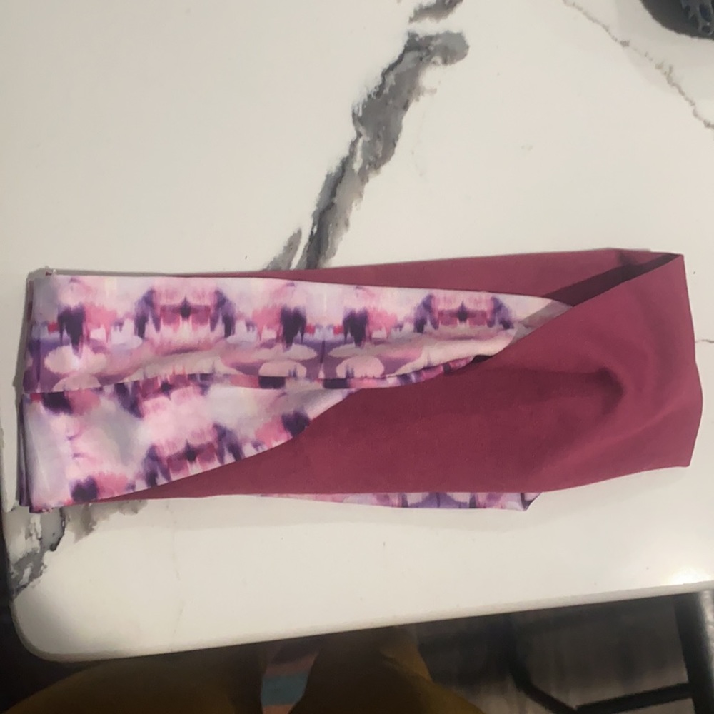 Three Ledbetter headbands - Picture 4 of 4